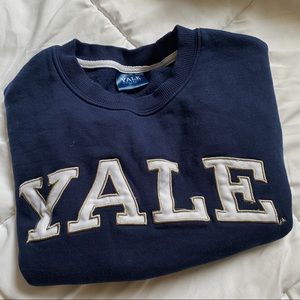 Yale crop sweatshirt